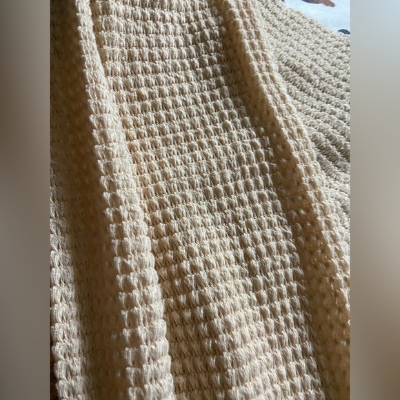 Long Sleeve Cow-print Shirt/Sweater - Picture 6 of 8